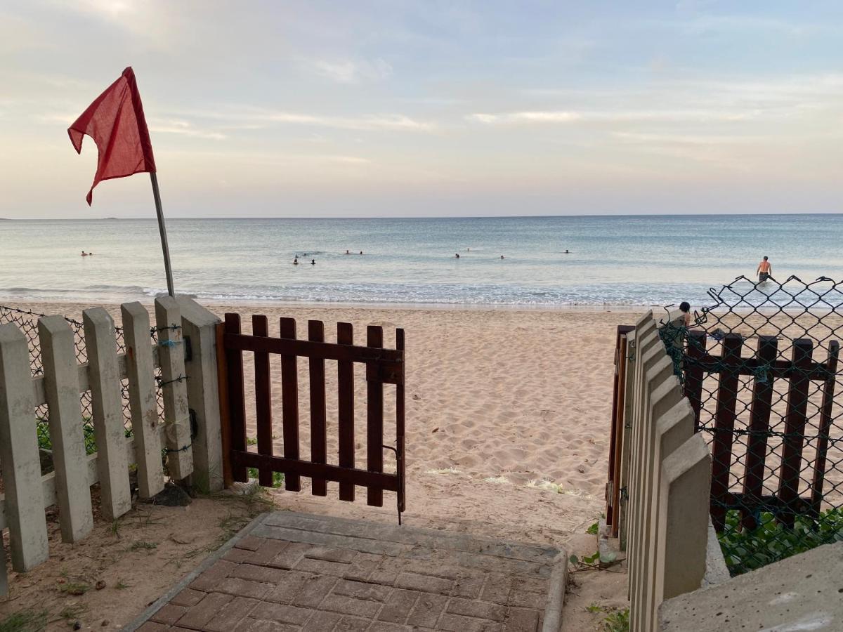 Trincomalee Ocean Front Condos Bagian luar foto